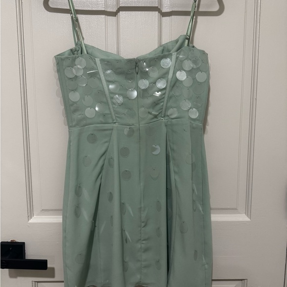 Oh Polly Elegant Green Dress with Sequin Details - Picture 2 of 3